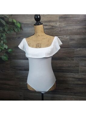 Sunset & Sixth Ruffle Off Shoulder Bodysuit Extra Small